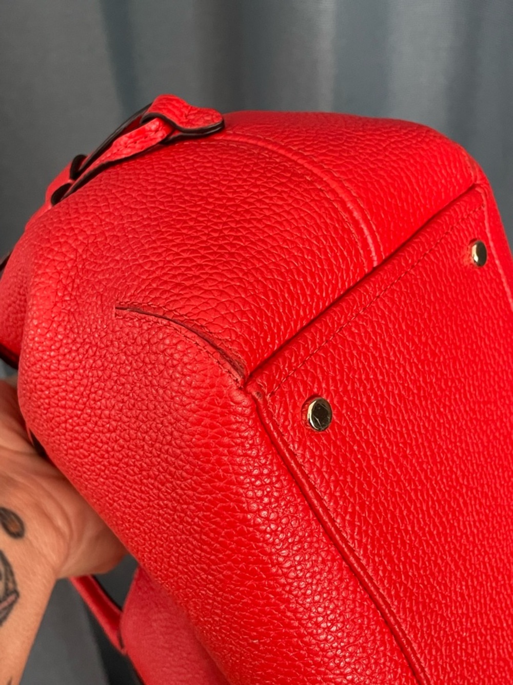 Kate Spade Small Dumpling Crossbody Satchel Bag in Tomato Slice Red - Picture 3 of 15
